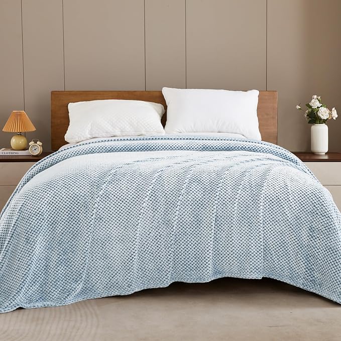 Exclusivo Mezcla Soft Waffle Fleece Bed Blanket Queen Size, Heather Blue | - Image 2