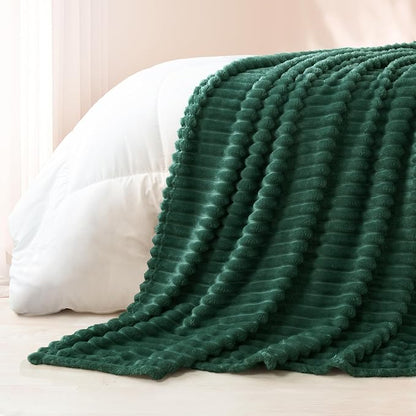 Exclusivo Mezcla Striped Queen Size Fleece Blanket - Image 6