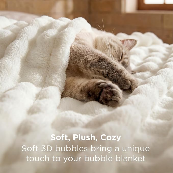 Bedsure 3D Bubble King Size Blanket - Image 3
