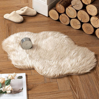 MIULEE Fluffy Area Rug 2'x3' Cloud Faux Fur Sheepskin Rug by MIULEE