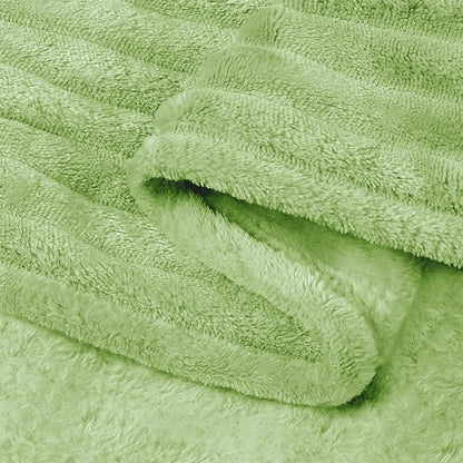 BEDELITE 3D Ribbed Jacquard Green King Size Blankets - Image 5