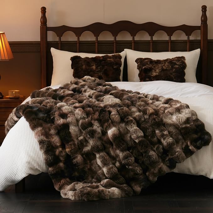 BENVWE Fluffy Faux Fur Throw Blanket - Image 8