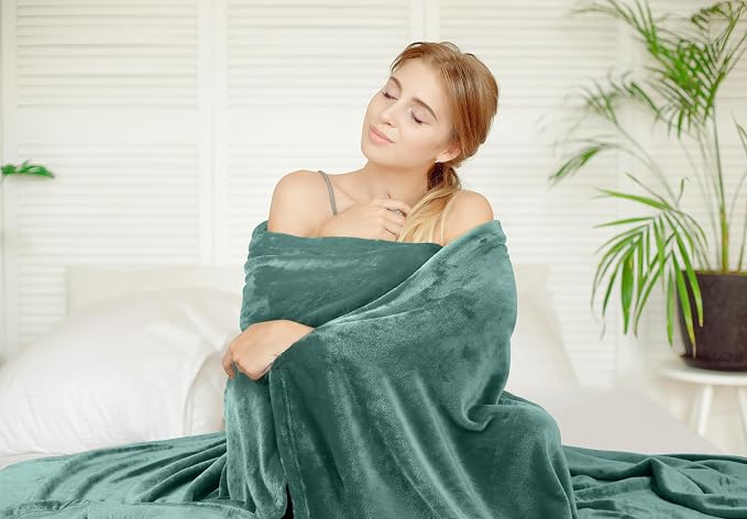 Utopia Bedding Ultra Soft Fleece Bed Blanket Full Size Celadon | Microfiber - Image 4