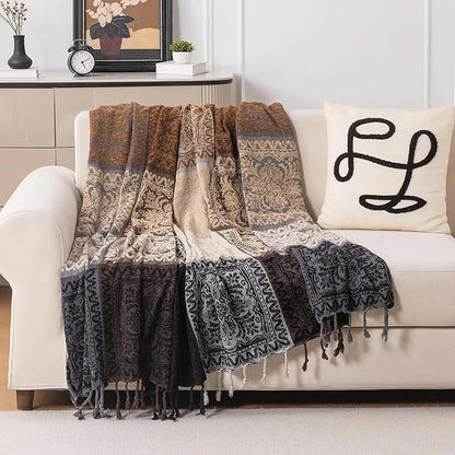 Boho Throw Blanket, Chenille Jacquard Tassels Throw Blankets - Image 3