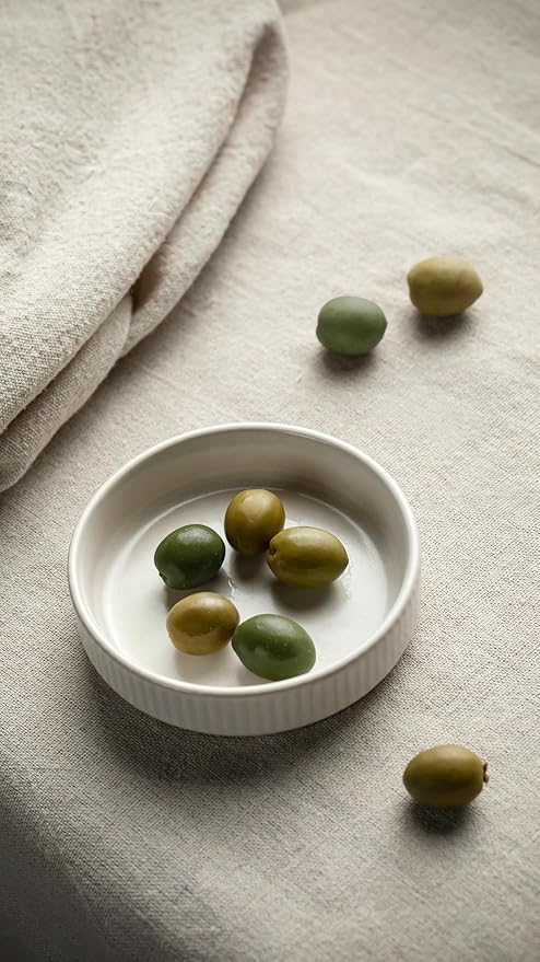 famiware Star Soy Sauce Dish Ceramic Dipping Bowls Set of 6, 4 oz Individual Dip Sauce Cups/Bowls/Dishes/Plates, Small Serving Bowl for Side Dishes, Dessert, Ice Cream, Sushi - Matte White