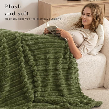 Exclusivo Mezcla Striped Twin Size Fleece Blanket - Image 2
