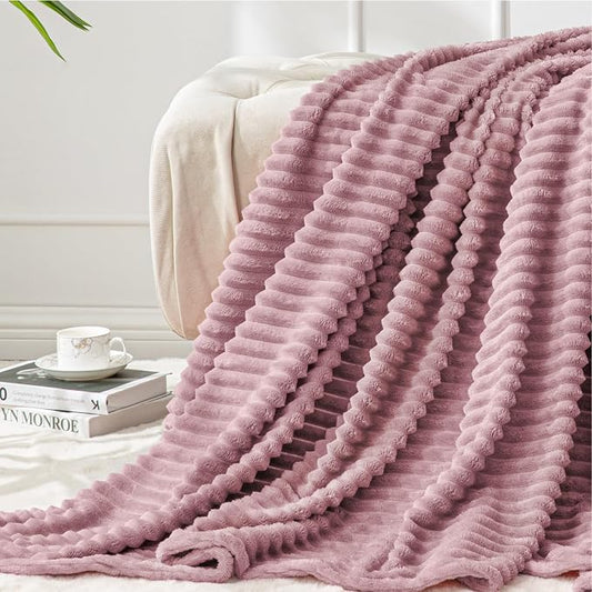 BEDELITE 3D Ribbed Berry Purple Fleece Throw Blanket by BEDELITE