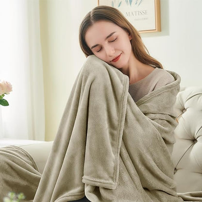 BEDELITE Fleece Blanket Soft Plush Throw - Image 3