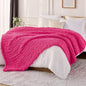 L'AGRATY Chunky Knit Throw Blanket by LAGRATY