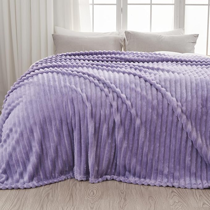 NEWCOSPLAY Fleece Ribbed Cozy Throw Blanket - Image 9