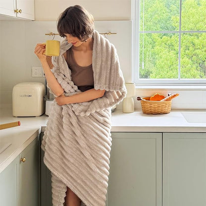 Bedsure Soft Beige Throw Blanket - Image 8