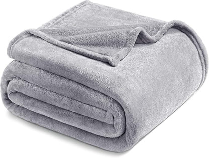 Exclusivo Mezcla Soft Fleece Blanket Cal King Size by ExclusivoMezcla