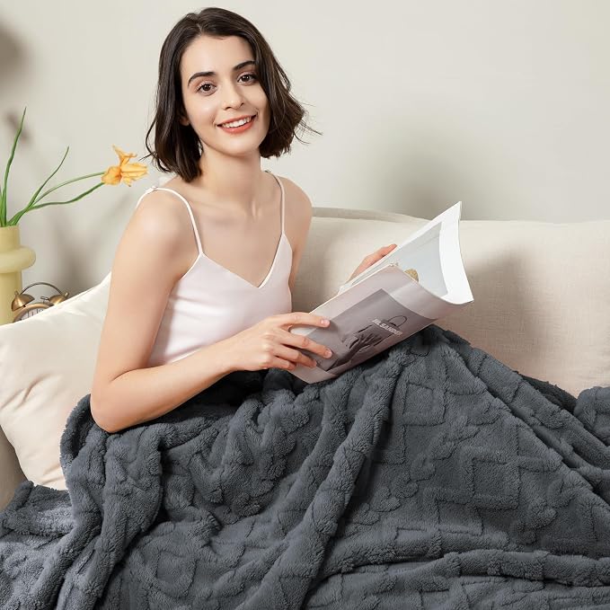 Aganear Fleece Throw Blanket for Couch Sofar 50"x60" Grey | Lightweight Fuzzy - Image 6