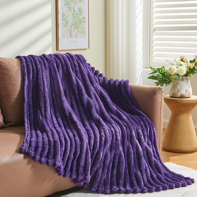 NEWCOSPLAY Fleece Ribbed Cozy Twin Blanket - Image 8