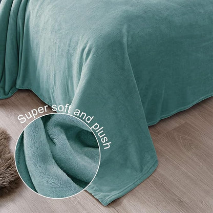 Exclusivo Mezcla Soft Fleece Blanket King Size - Image 5