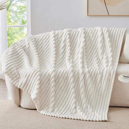 BEDELITE Fleece Throw Blanket for Couch - Image 7