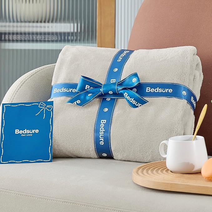 Bedsure GentleSoft Fleece Bed Blankets Large Size Linen - Image 7