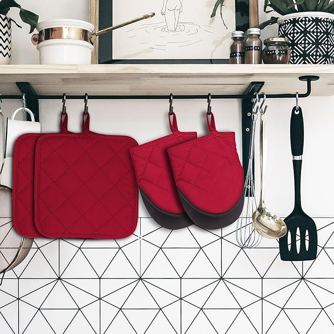 Oven Mitts and Pot Holders Set, Pack of 4, Heat Resistant Silicone Kitchen Mini Oven Mittens for 500 Degrees, Mini Oven Gloves and Hot Pads for Baking Grilling Barbecue Microwave Machine Washable