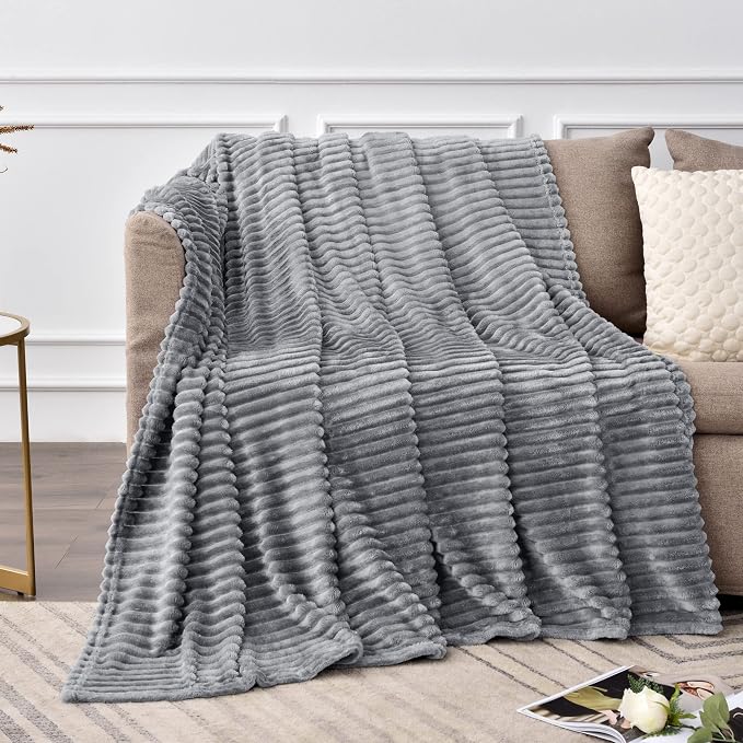 BEDELITE 3D Ribbed Jacquard Grey Fleece Twin Blanket - Image 2