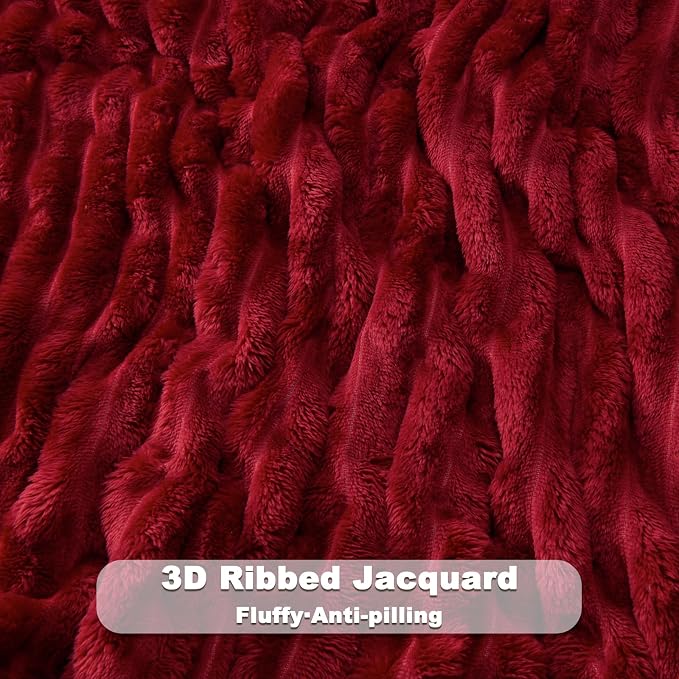 NEWCOSPLAY Fleece Ribbed Cozy Queen Blanket - Image 5