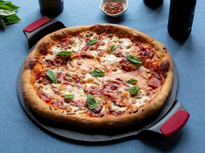 Lodge Cast Iron Pizza Pan, 15 inch