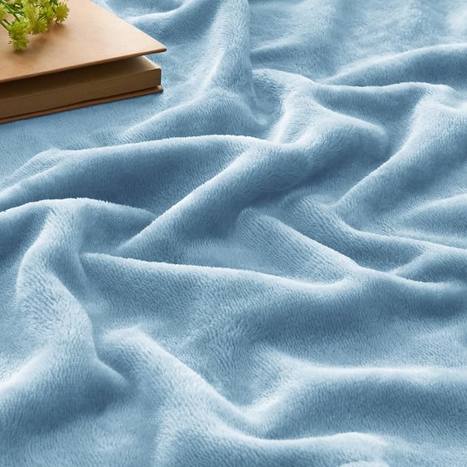 BEDELITE Fleece Blanket Soft Plush Throw - Image 3