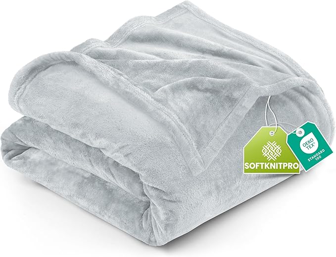 Utopia Bedding Soft Fleece Bed Blanket Twin Size Light Grey | Microfiber Plush by UTOPIABEDDING