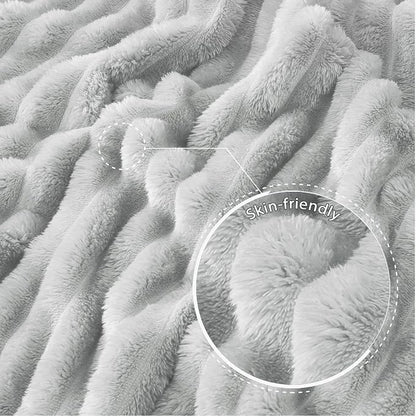 Exclusivo Mezcla Striped Queen Size Fleece Blanket - Image 5