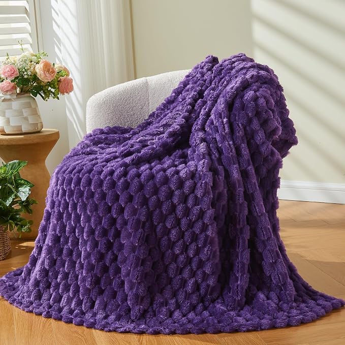NEWCOSPLAY Fleece Clouds Cozy Queen Blanket - Image 7