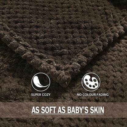 Exclusivo Mezcla Soft Waffle Fleece Bed Blanket Queen Size, Coffee | - Image 8