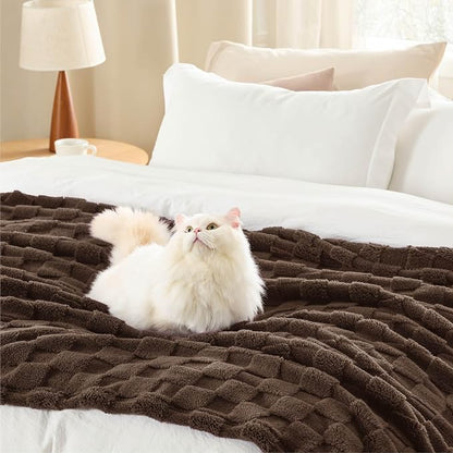 Bedsure GentleSoft Twin Blanket - Image 4