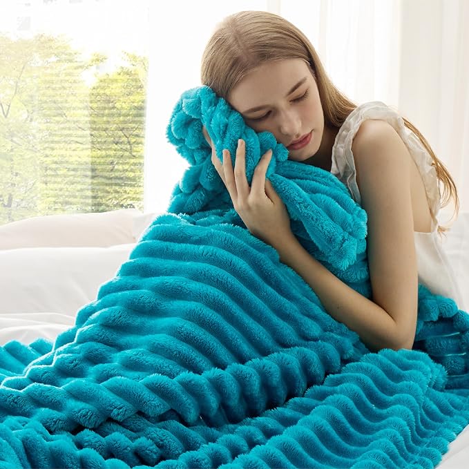 Bedsure Soft Twin XL Blanket for Bed Dorm Teal 66"x90" | Birthday Gifts for - Image 4