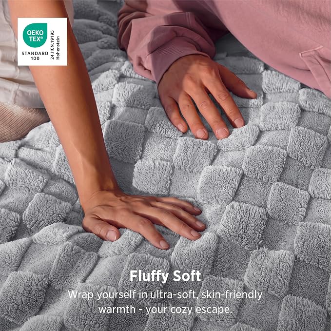 Bedsure GentleSoft King Size Blanket - Image 2