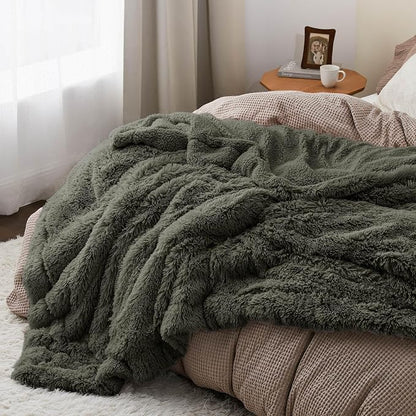 Bedsure GentleSoft Fluffy Olive Green Blankets Queen Size - Image 5