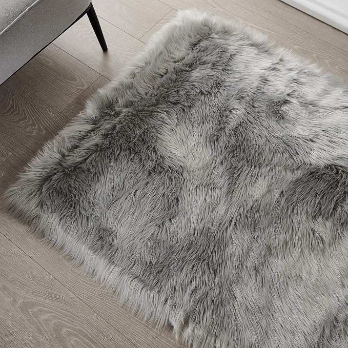 SERISSA 3x5 Fluffy Grey Faux Fur Area Rug - Image 7