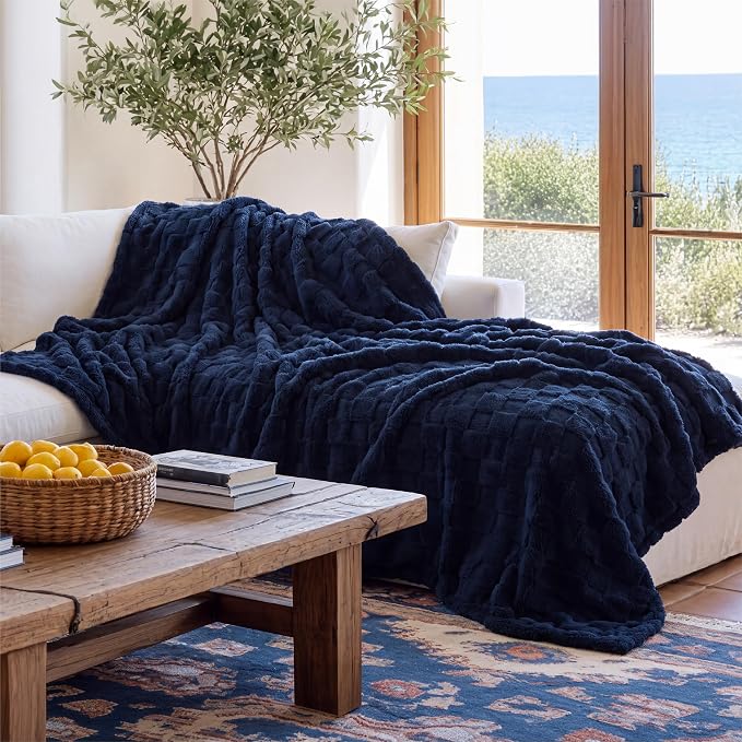 Bedsure GentleSoft Blankets Queen Size - Image 7