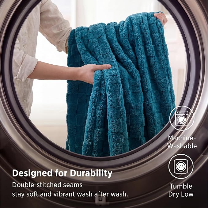 Bedsure GentleSoft Throw Blanket - Image 6