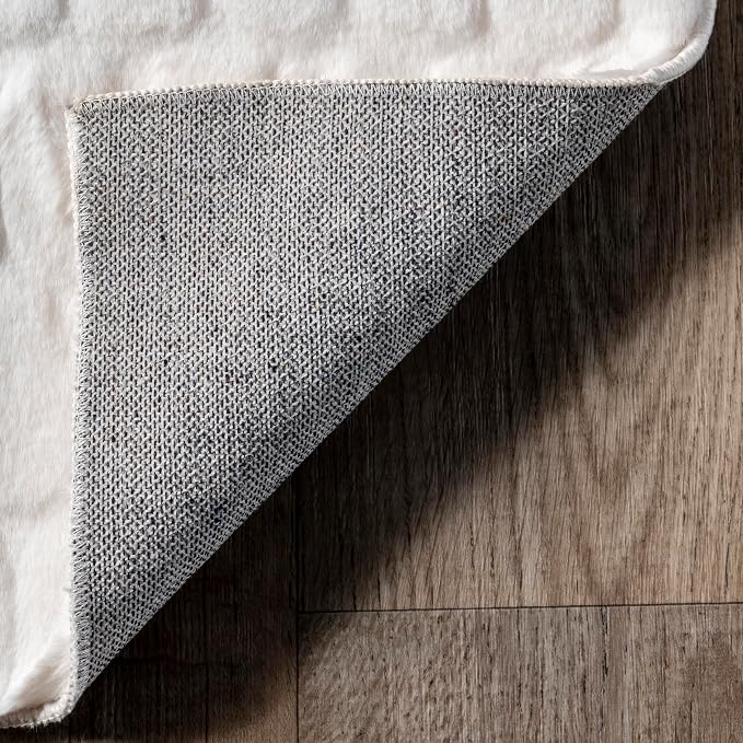 nuLOOM Nia White Geometric Washable Runner Rug - Image 4