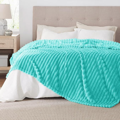 Bedsure Soft King Size Blankets - Image 3