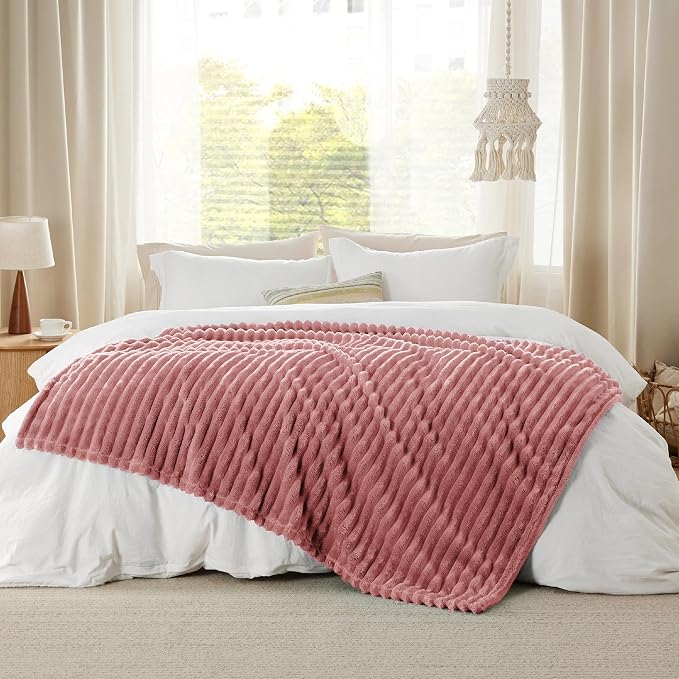 Bedsure Soft Twin XL Blanket for Bed Dorm Dusty Pink 66"x90" | Birthday Gifts - Image 8