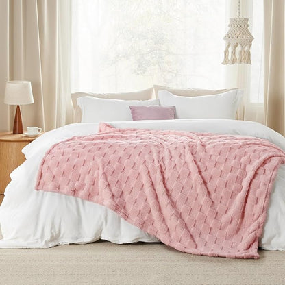 Bedsure GentleSoft Throw Blanket - Image 5