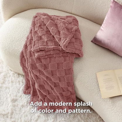 Bedsure GentleSoft Dusty Pink Throw Blanket - Image 5