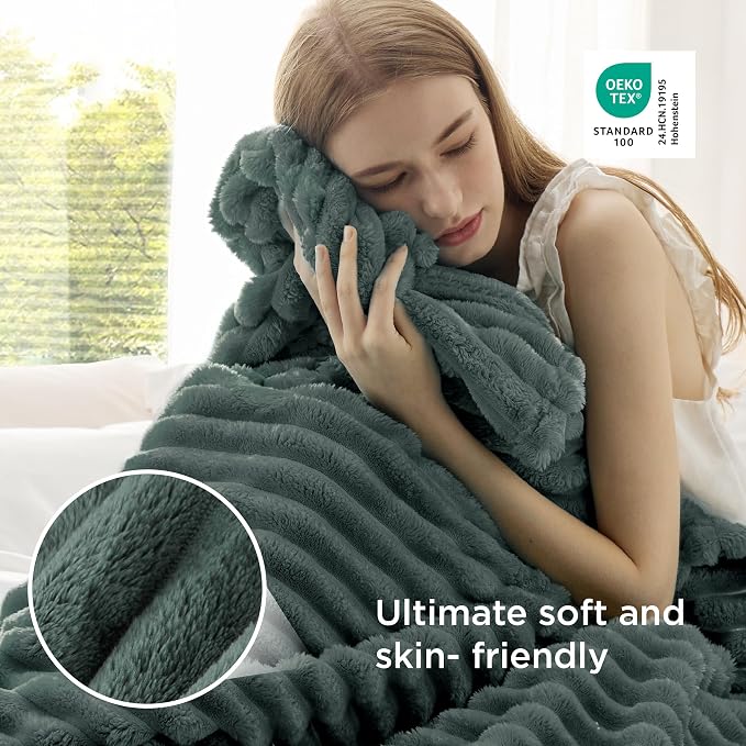 Bedsure Soft Throw Blanket for Couch Decor Gifts Mallard Green 50"x70" | - Image 4
