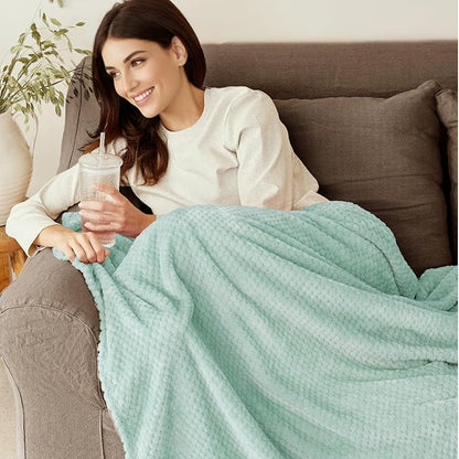 Exclusivo Mezcla Soft Waffle Fleece Bed Blanket King Size, Mint Green | - Image 2