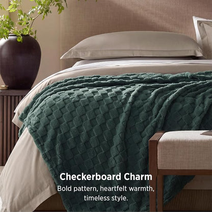 Bedsure GentleSoft King Size Spring Blanket - Image 3