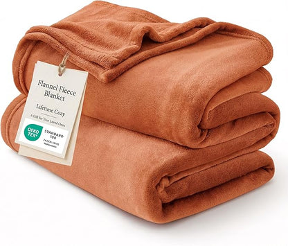 Bedsure GentleSoft Fleece Blankets Queen Size by Unknown