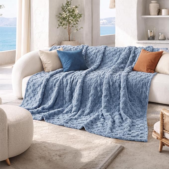 Bedsure GentleSoft Full Size Blankets - Image 7