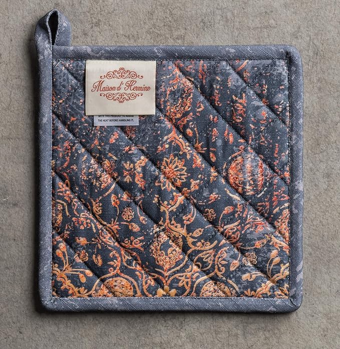Maison d' Hermine Pot Holders Set 100% Cotton Heat Resistant Potholders 8" x 8" Hot Pads with Loop BBQ, Cooking, Baking, Grilling, Kitchen, Handling Hot Pans (Pack of 2, Imperfection)