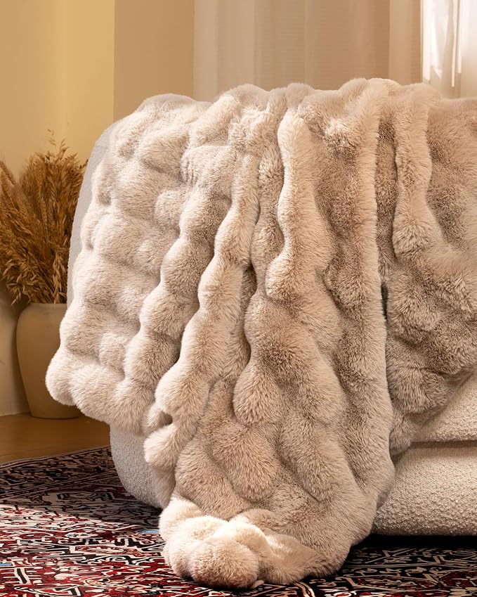 Ultra Soft Cozy Faux Fur Throw Blanket, Fuzzy Plush Thick Bubble Blanket - Image 3