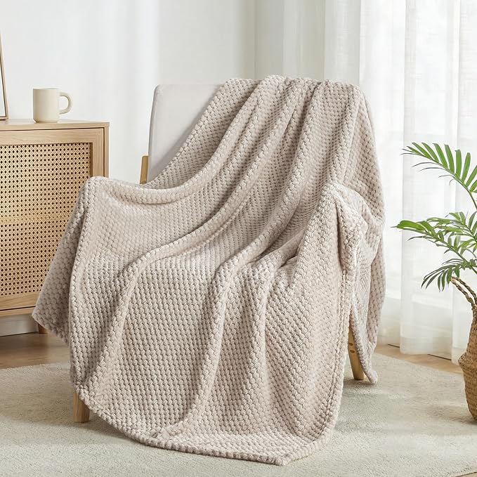Exclusivo Mezcla Soft Waffle Fleece Bed Blanket Twin Size, Tan | Lightweight - Image 4